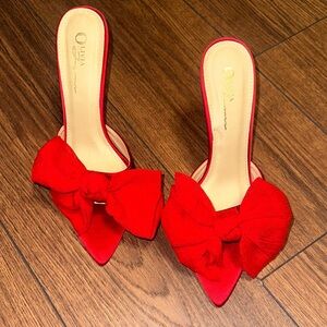 Chic Red Bow Heels by Oliva